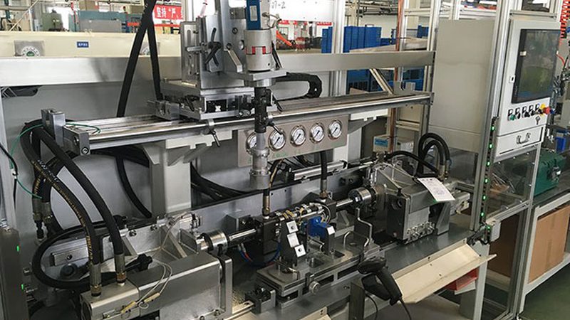 防爆喷涂机器人应用场景解析：安全高效的生产利器