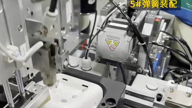 协作机器人电池更换步骤